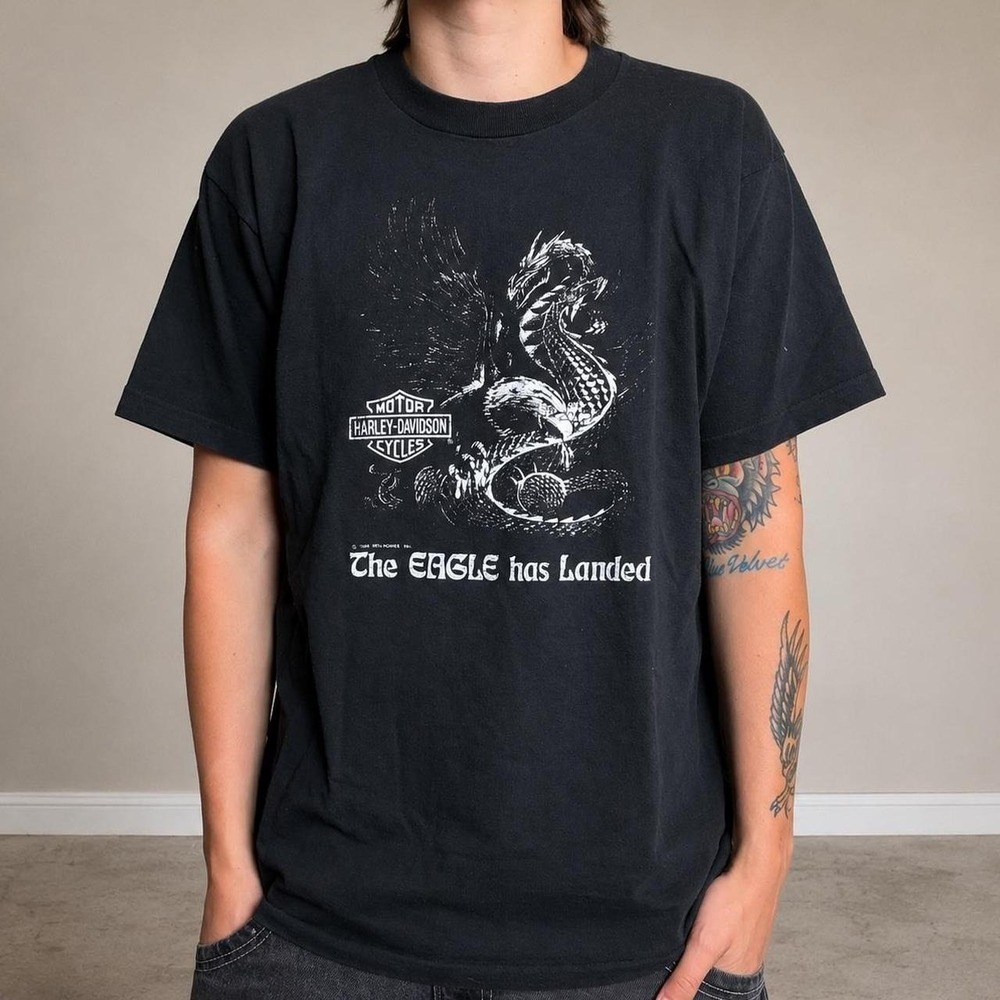 Vintage 90s Harley Davidson The Eagle has landed single stitch biker t-shirt